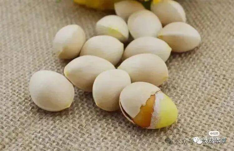 白果怎样祛斑(女人长期吃白果的好处)