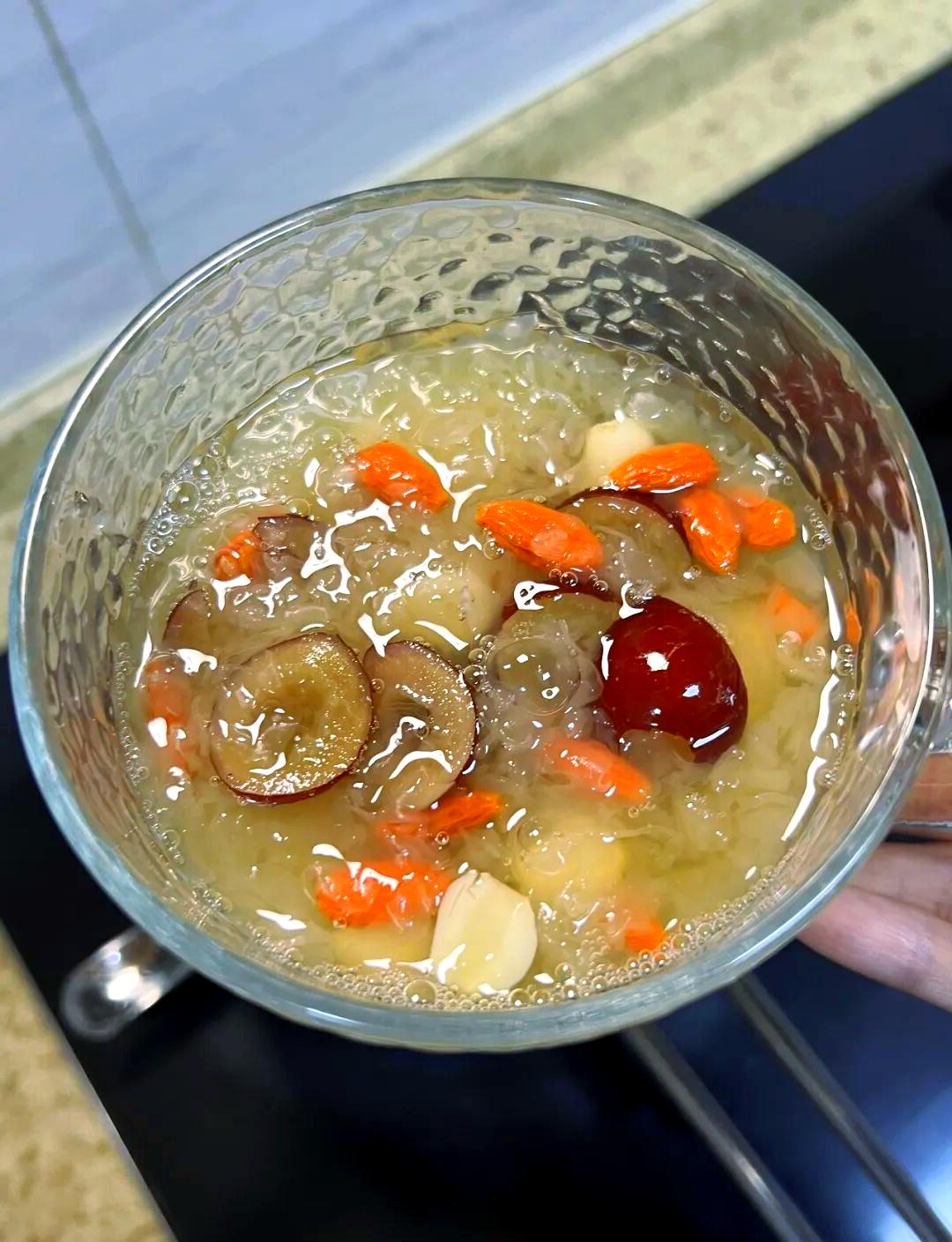 银耳能祛斑吗(银耳祛斑多长时间见效)